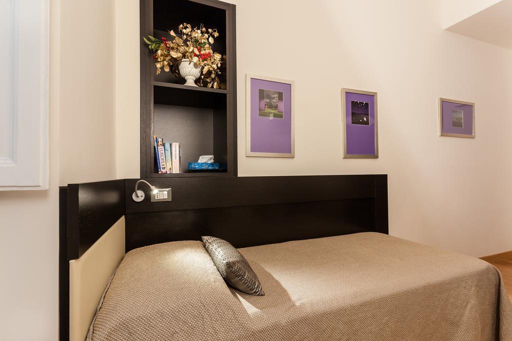 Domus Best Guest House Rom Rum bild